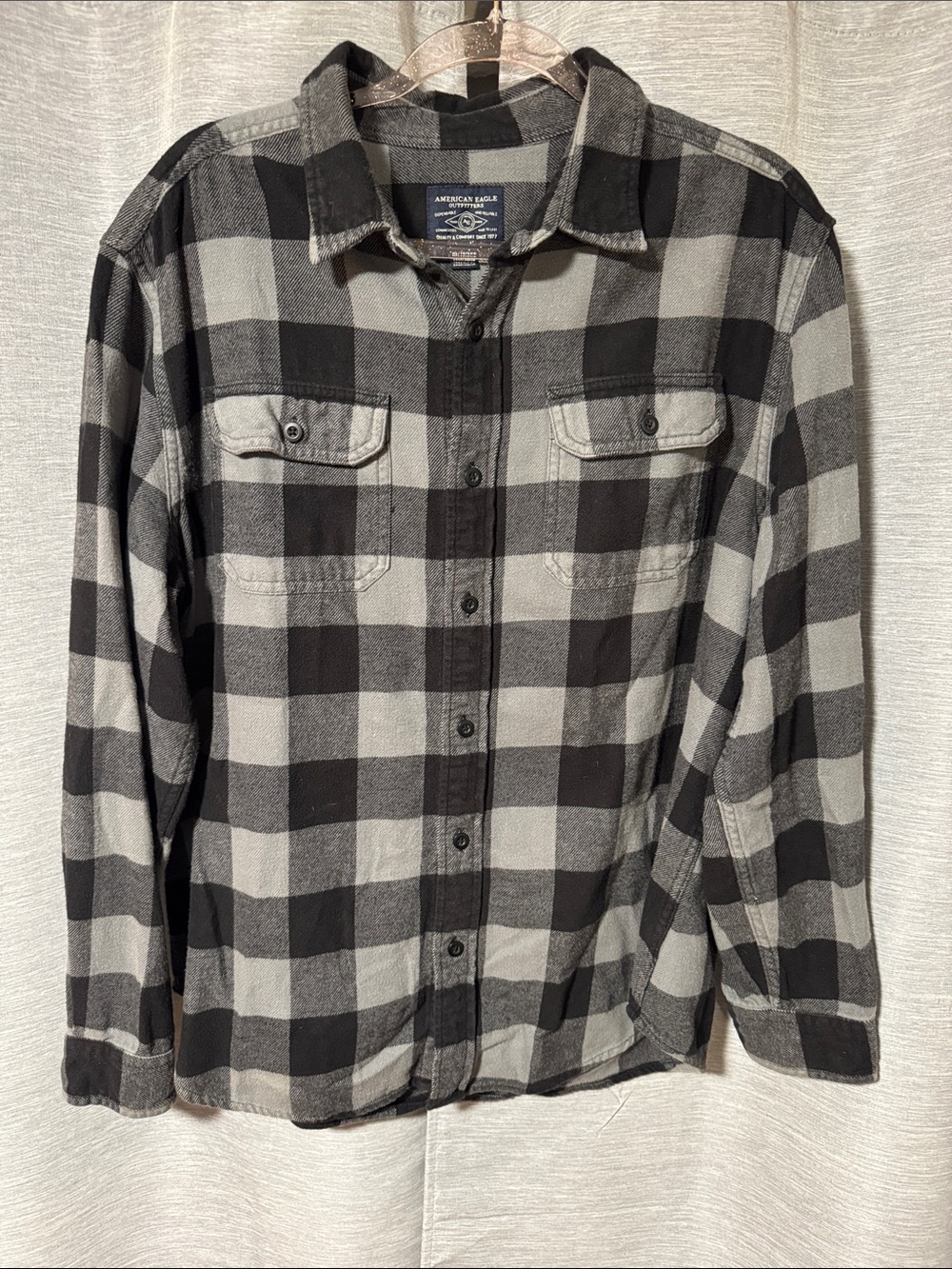 American Eagle Outfitters Black & Gray Check Flannel Button-Down Shirt